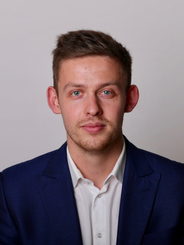 FPH Success: Petr Homolka a jeho nezisková organizace Neúnavní