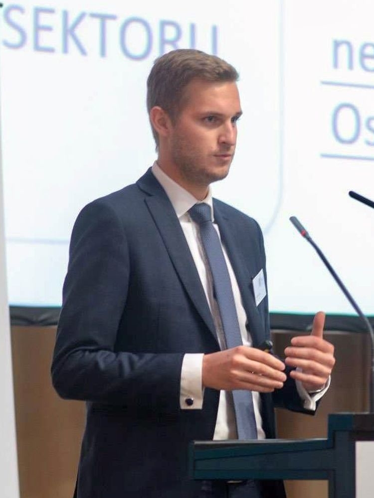 Studium očima absolventa: rozhovor s Filipem Sýkorou