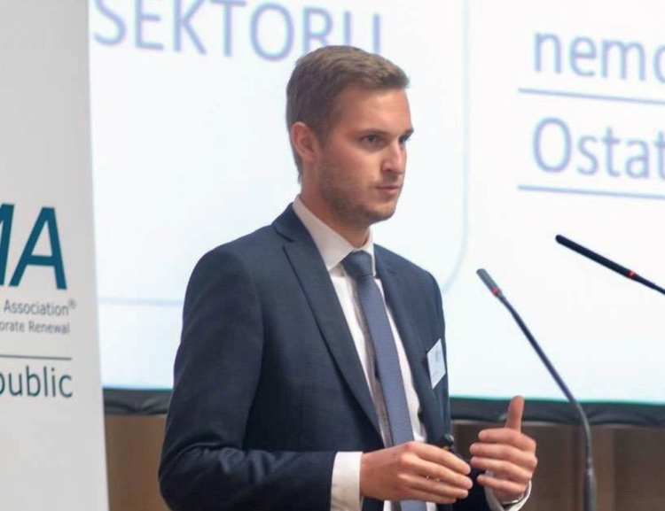 Studium očima absolventa: rozhovor s Filipem Sýkorou