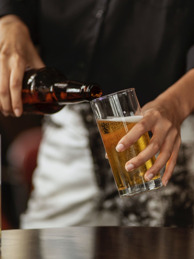 VŠE o… covidu a spotřebě alkoholu