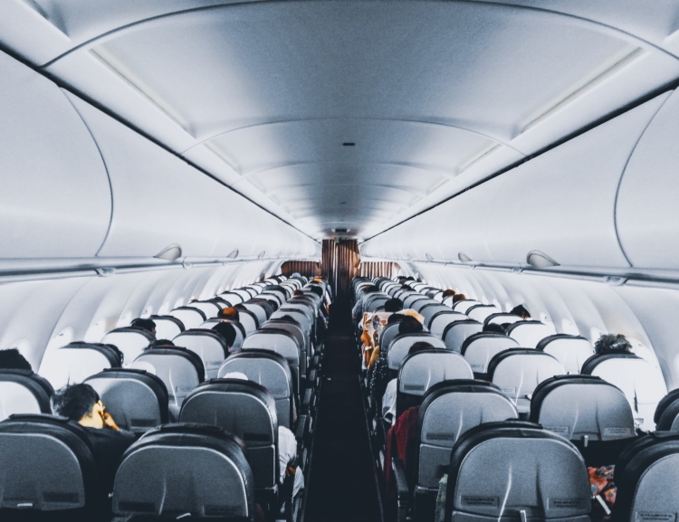 Manažerské shrnutí studie „Systémy různorodosti obchodních cestujících v letecké přepravě“